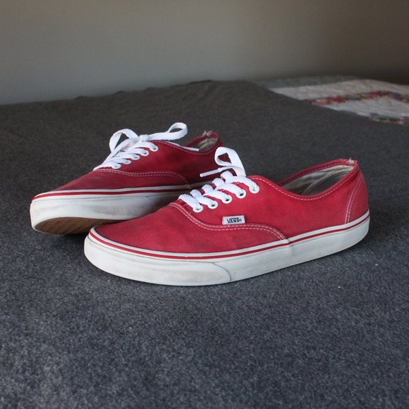 red skater vans